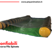 gonfiabile-percorso-filo-spinato